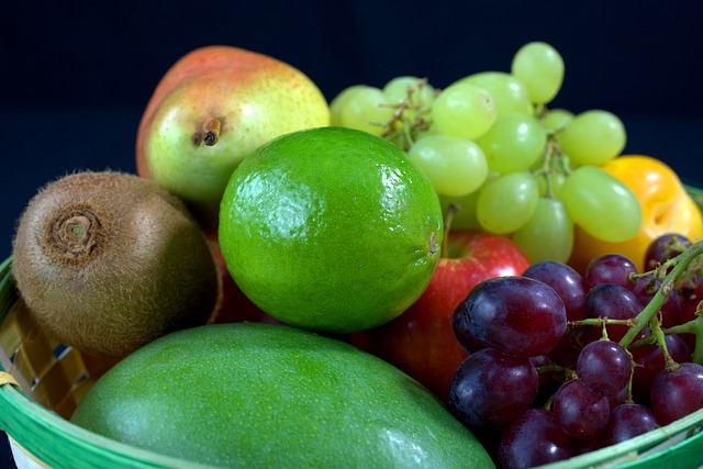 8 tips to reduce menopausal symptoms naturally